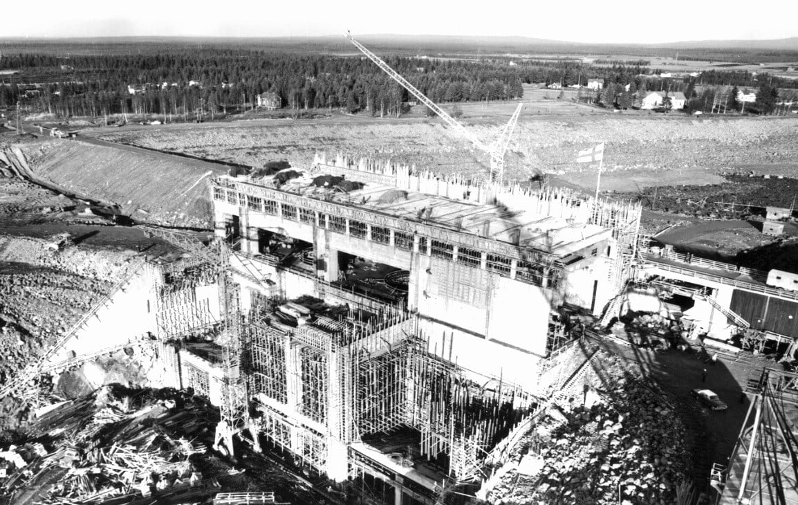 Ossauksen rakentaminen vuonna 1964.