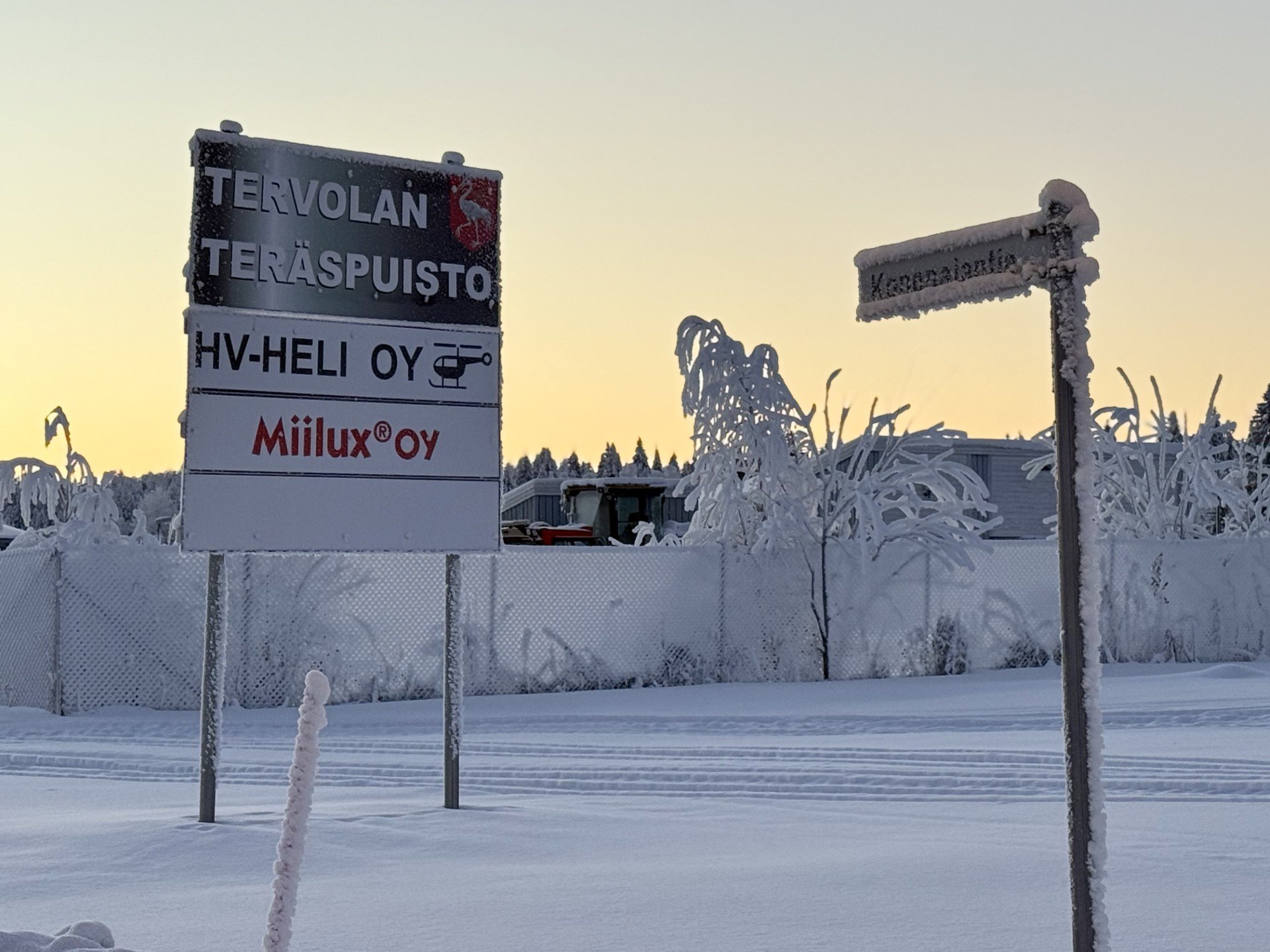 Tervolan Teräspuiston kyltti