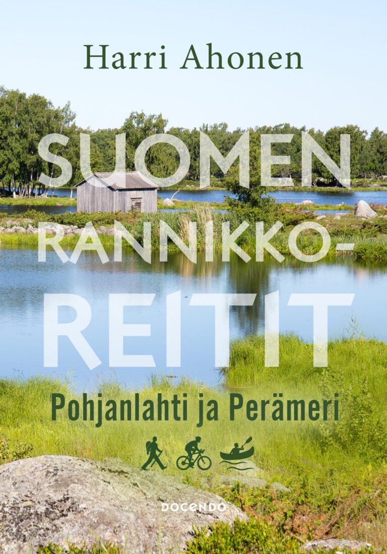 Suomen rannikkoreitit kirjan kansi